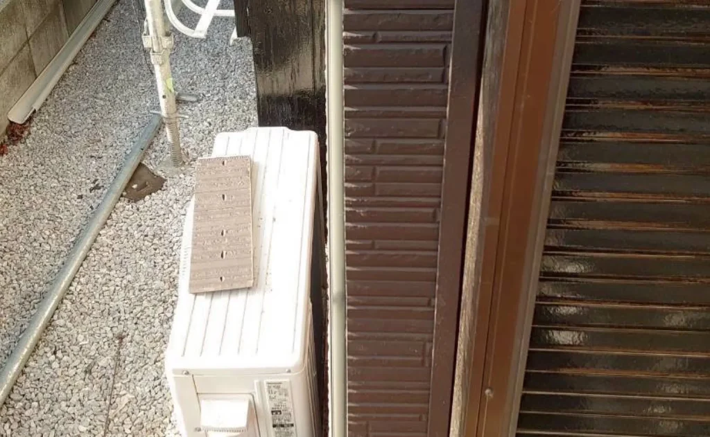 出隅部の仕上げ前の写真(狭山市)