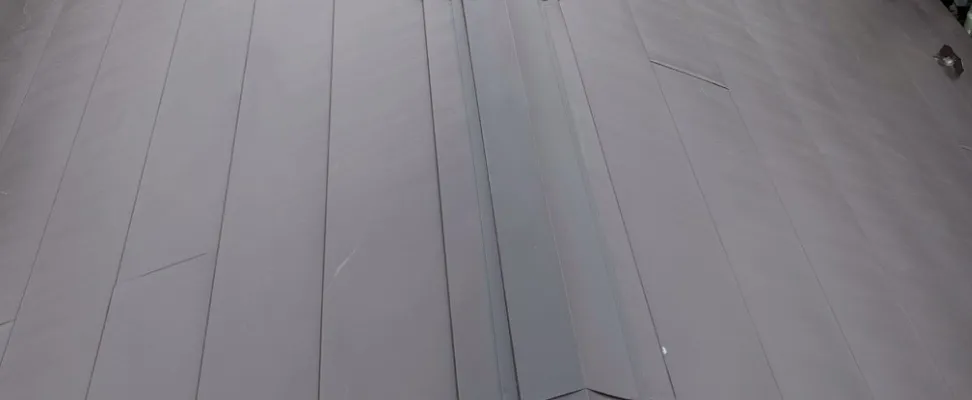 KJリードの棟板金の補修