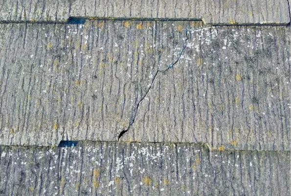 コーキングのひび割れ・剥離