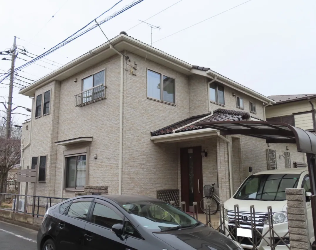 【坂戸市・M様邸】外壁はクリヤー塗装で保護！漆喰工事とあわせて行ったメンテナンス事例の施工前の写真